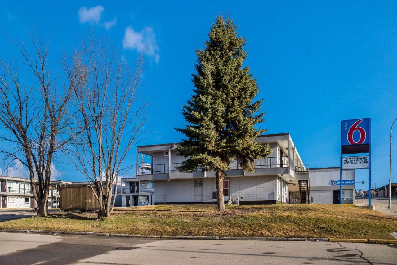 Motel 6-Fort St. John, Bc Exterior photo